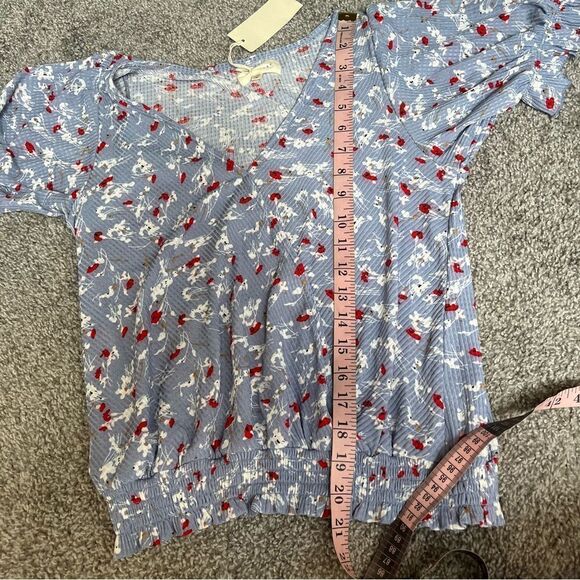 MELLODAY Ruffle Sleeve Faux Wrap Top - Picture 10 of 10